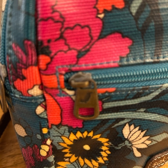 Sakroots Mini Crossbody Floral Backpack - Picture 10 of 14